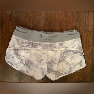 Lululemon speed up shorts size 6